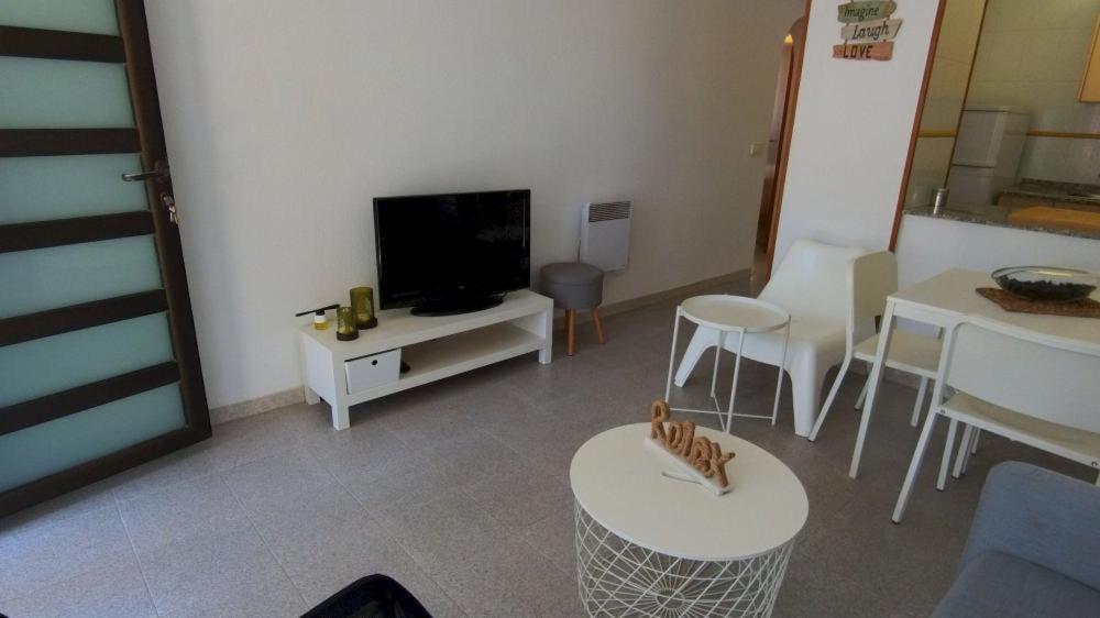 Encantador Apartamento Gaviotas Cerca De La Playa Appartement Calafat Buitenkant foto